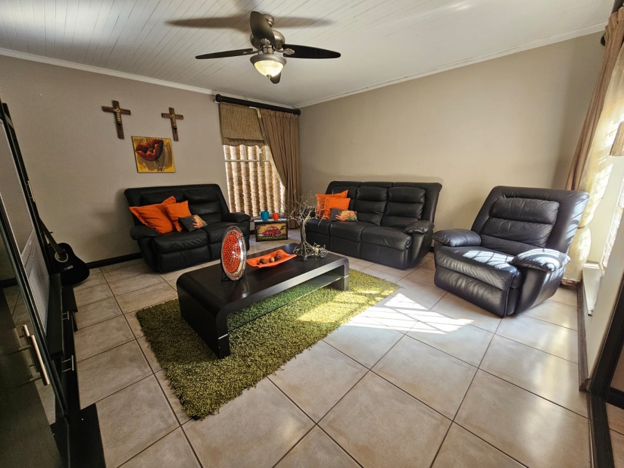 4 Bedroom Property for Sale in Jan Cillierspark Free State